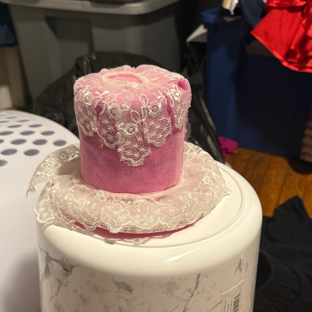 Pink Lace Mini Lolita Top Hat
